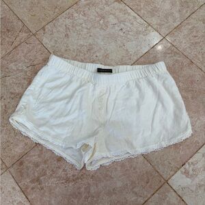 Brandy Melville Women's White Lace Trim Sleep Shorts